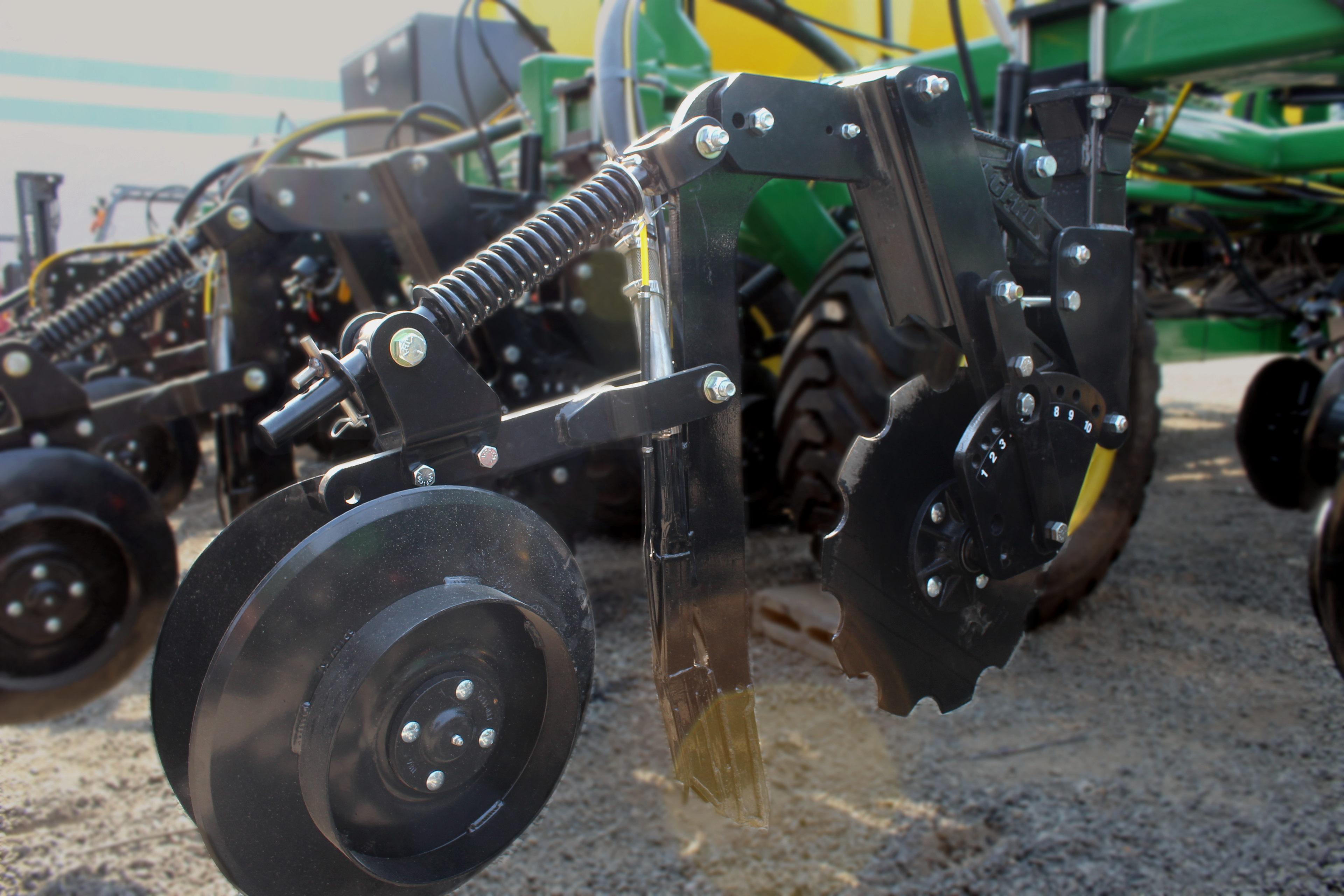 AGPRO leading-coulter conservation drill opener AGPRO leading-coulter conservation drill opener